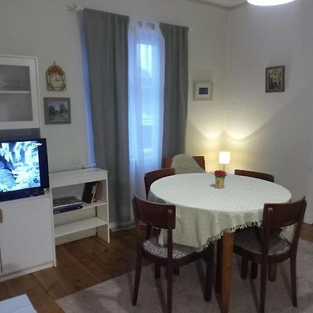 Kodu Majutus Apartamento Talin Exterior foto
